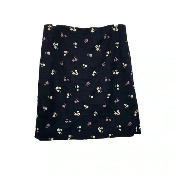 Ann Taylor Black Floral Skirt - Picture 1 of 5